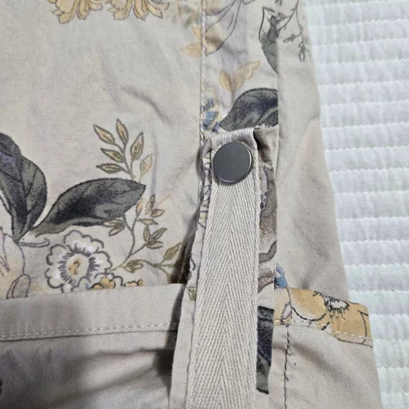 Women's Democracy "Flex"-ellent Beige Floral Crop Pants Size 12 - Picture 8 of 14